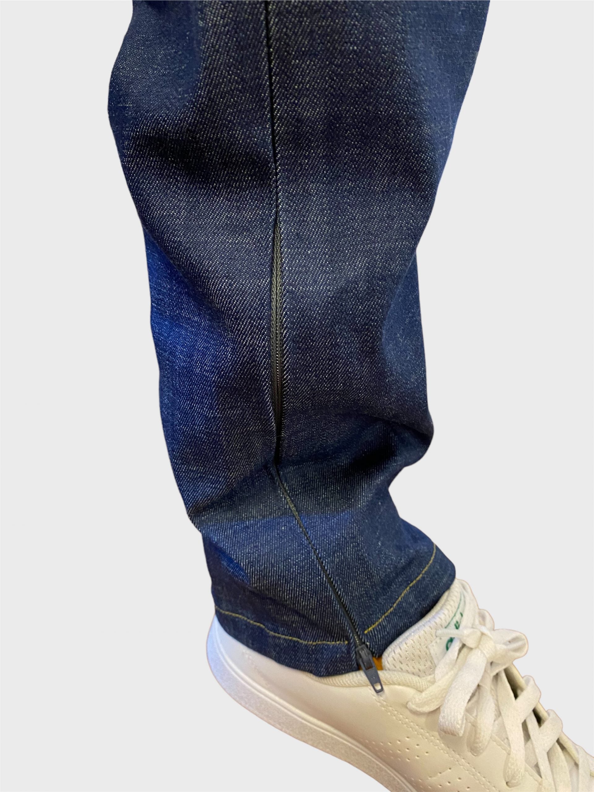 BASIC - denim med blixtlås i innersöm