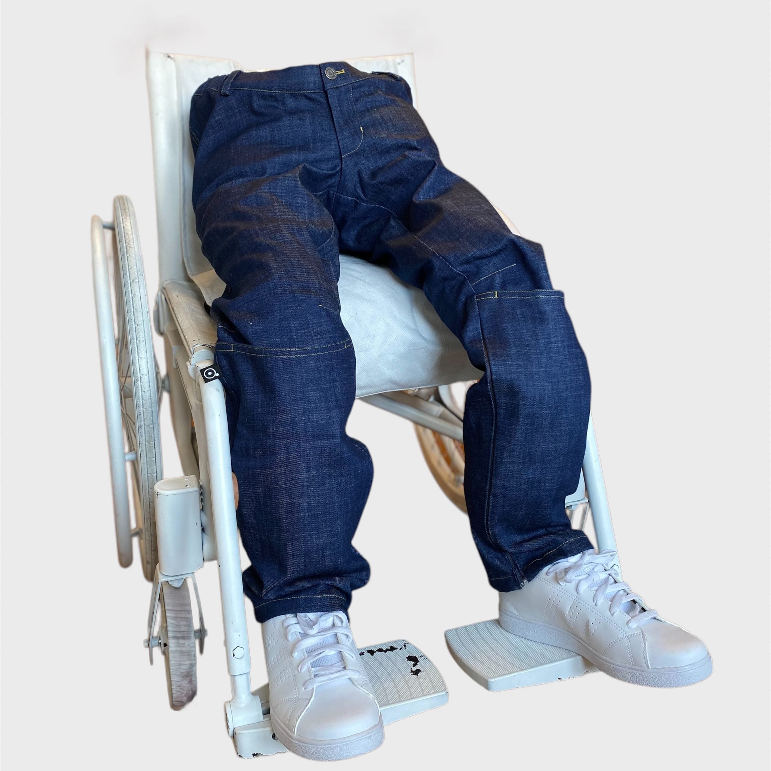 BASIC - denim med blixtlås i innersöm